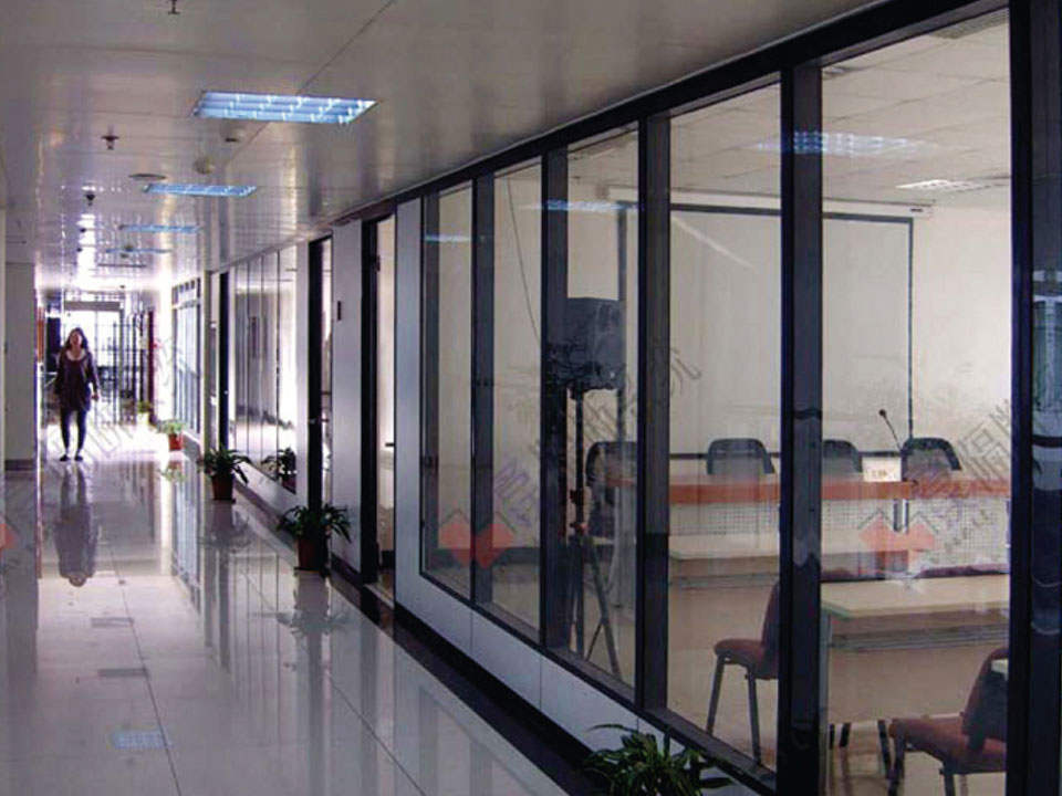 玻璃饰面隔断缩略图3